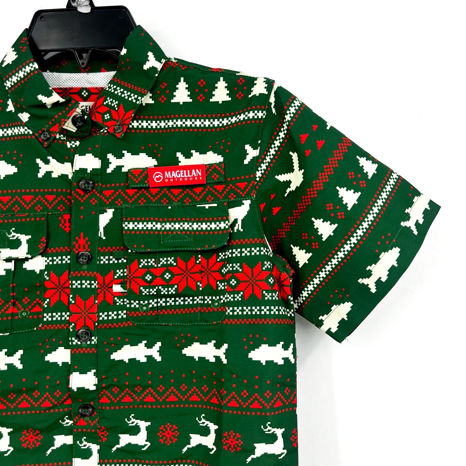 Magellan Boys Laguna Madre Holiday Fair Isle Fishing Shirt Small Green Red NWOT