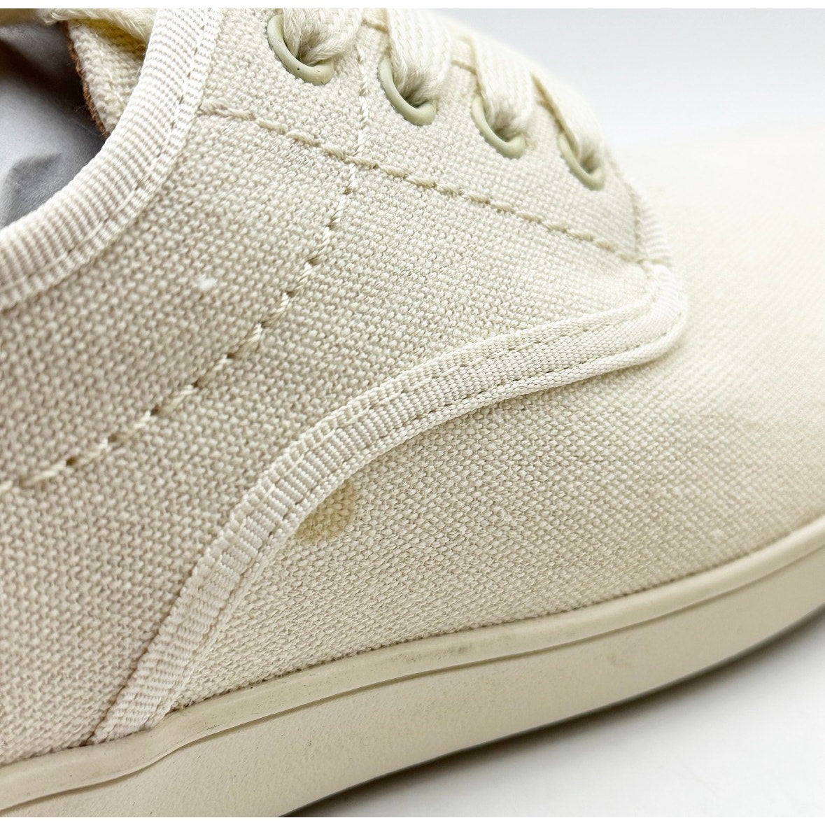STEVE MADDEN Mens Fenta Casual Sneakers Size 8.5 M Cream White Fabric NIB