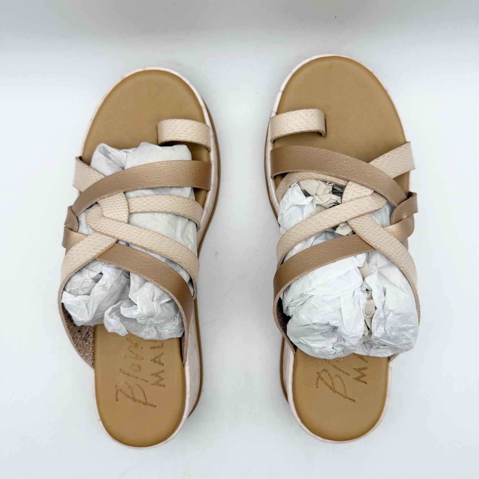 Blowfish Womens Mando Platform Sandals US 8.5 M EU 39 Powder Gold Metallic NIB