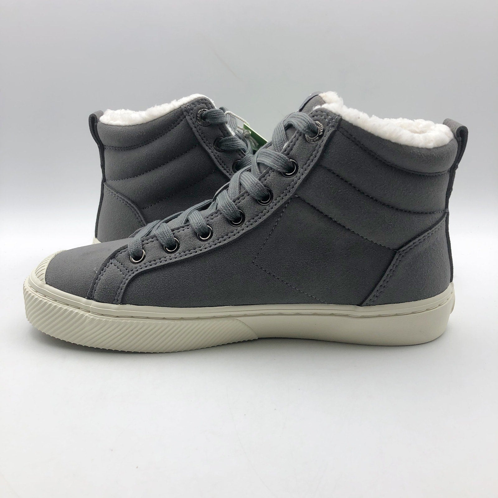 Cariuma Womens OCA Therma High Sneaker Boots Size 9 Grey Suede Shearling NIB
