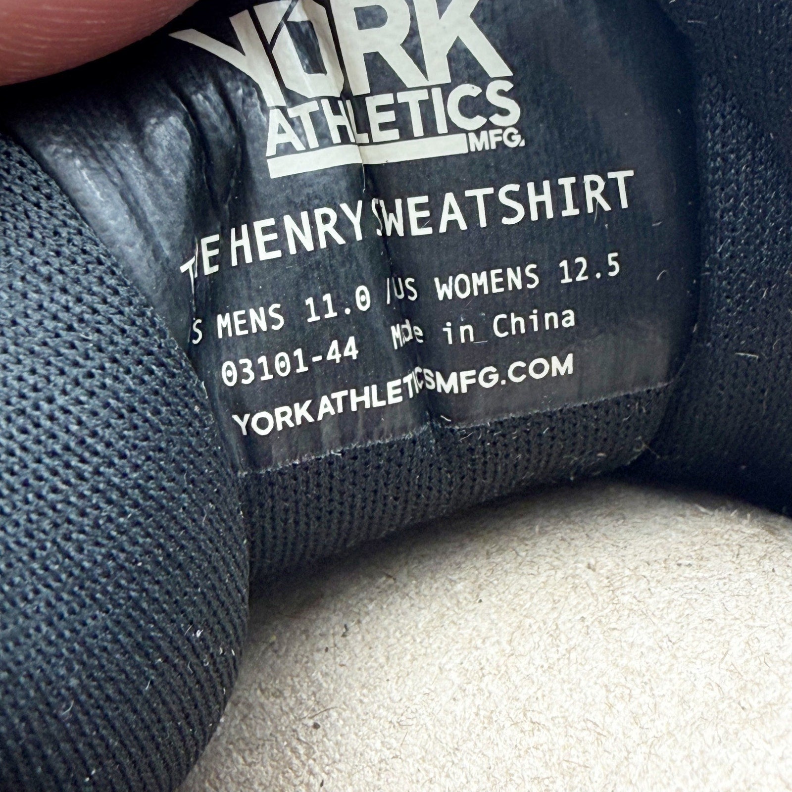 YORK Athletics Mens Henry Sweatshirt Casual Sneakers US 11 Red Knit Athletic NIB