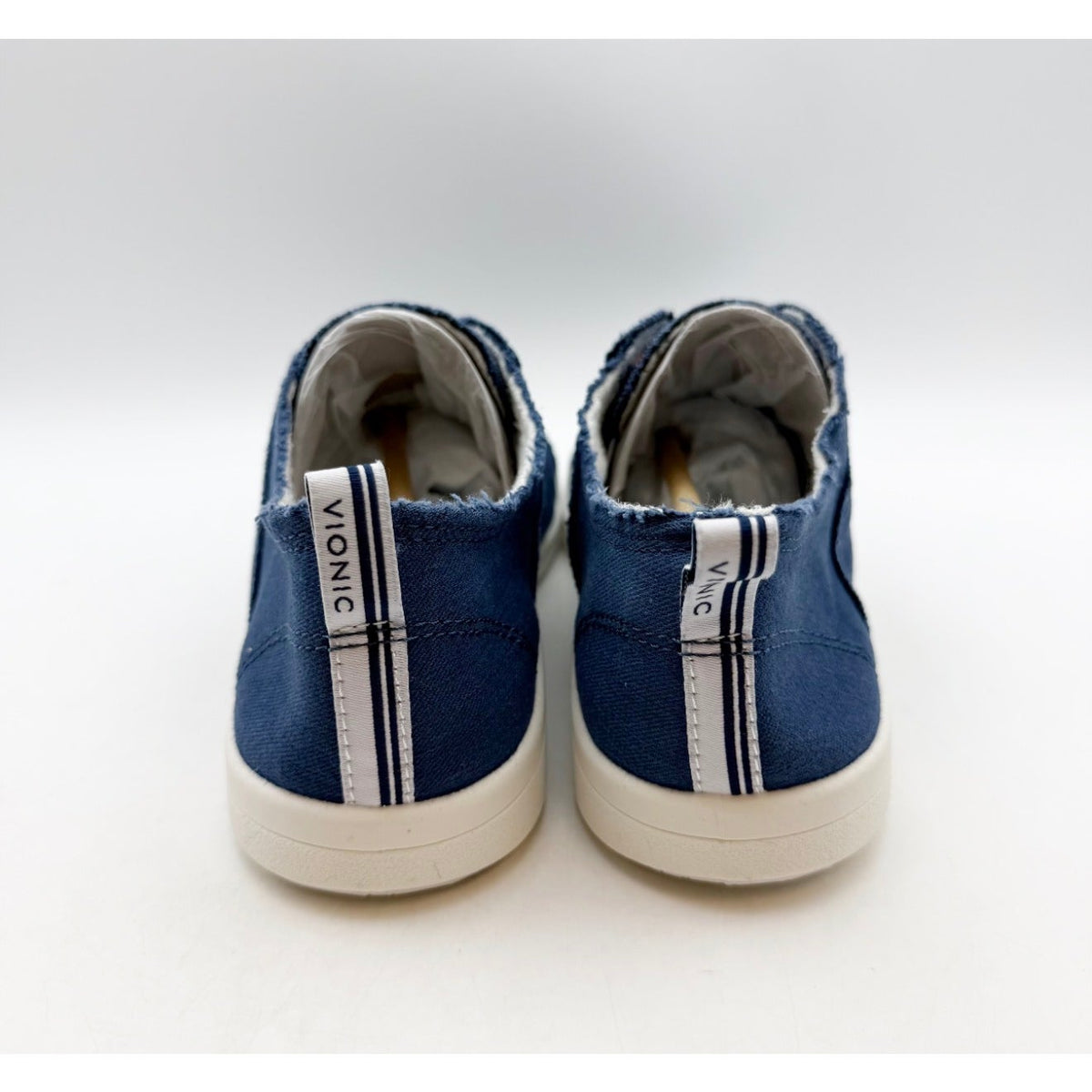 Vionic Womens Beach Pismo Sneakers Size 7.5 WIDE Navy Blue Cotton Canvas NIB