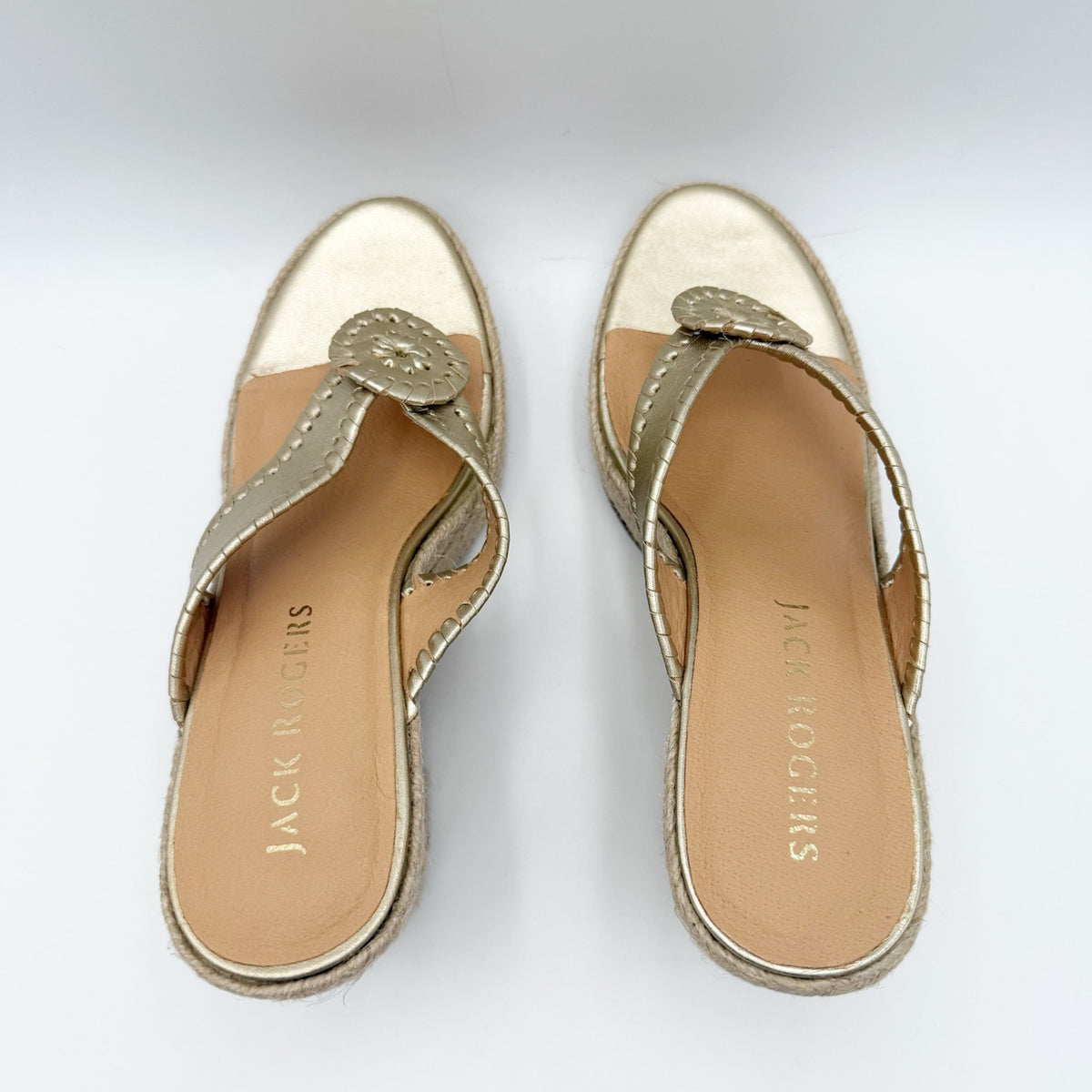 Jack Rogers Womens Rowan Espadrille Sandals Size 8.5 Platinum Gold Leather NWOB