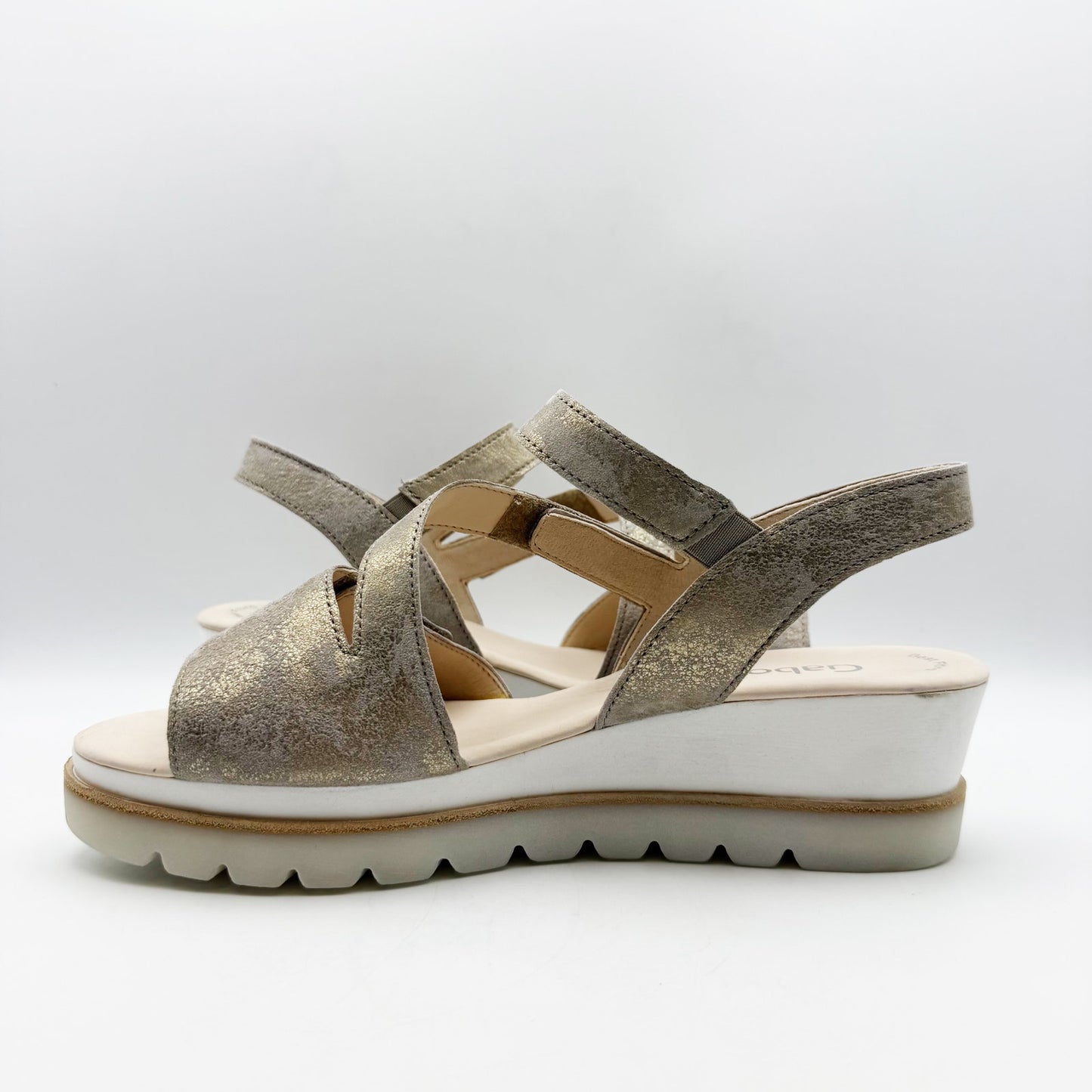 Gabor Womens 24.640 Wedge Sandals US 10 UK 7.5 Gold Metallic Leather NIB