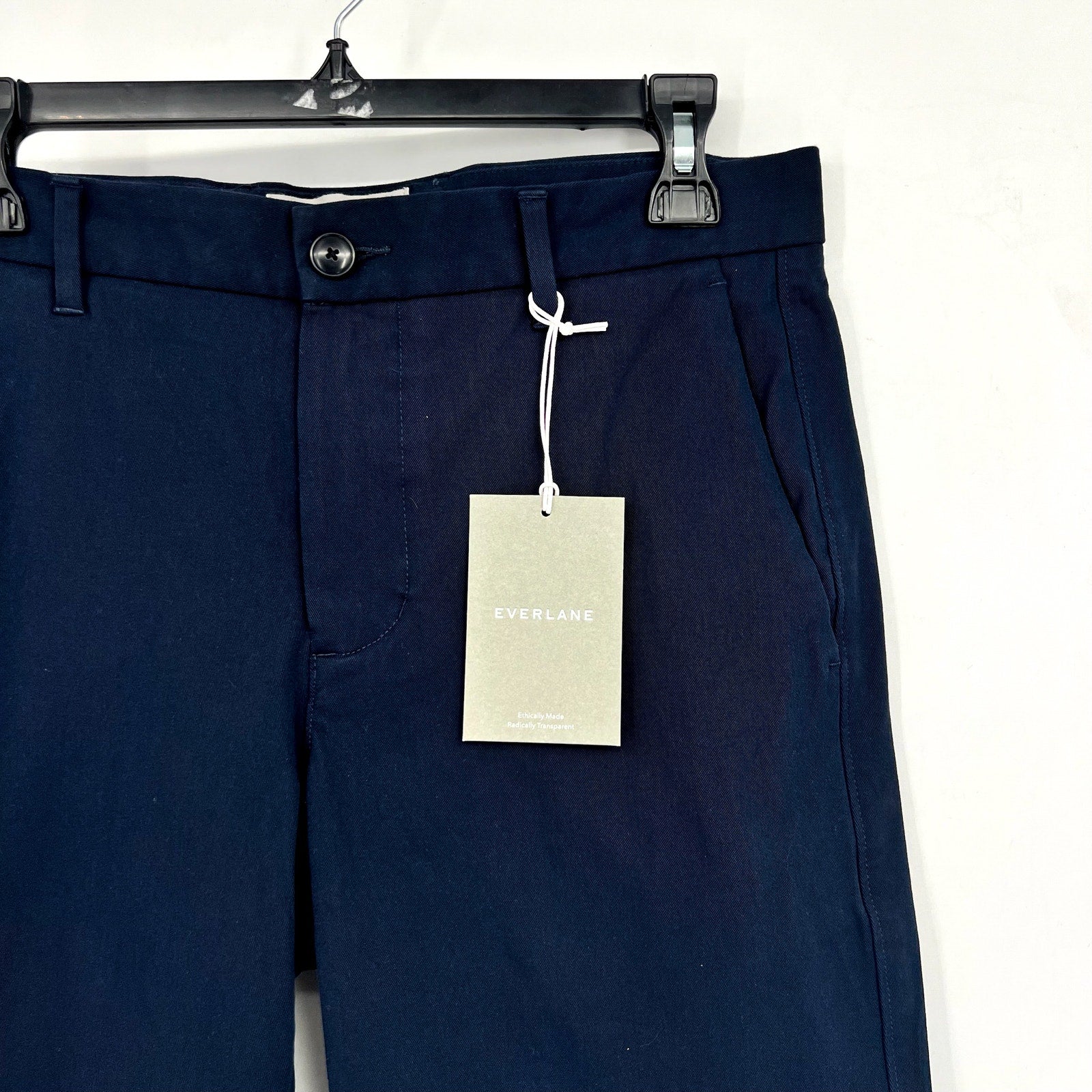 EVERLANE Men's The 9" Performance Chino Shorts Size 30 Navy Blue NWT