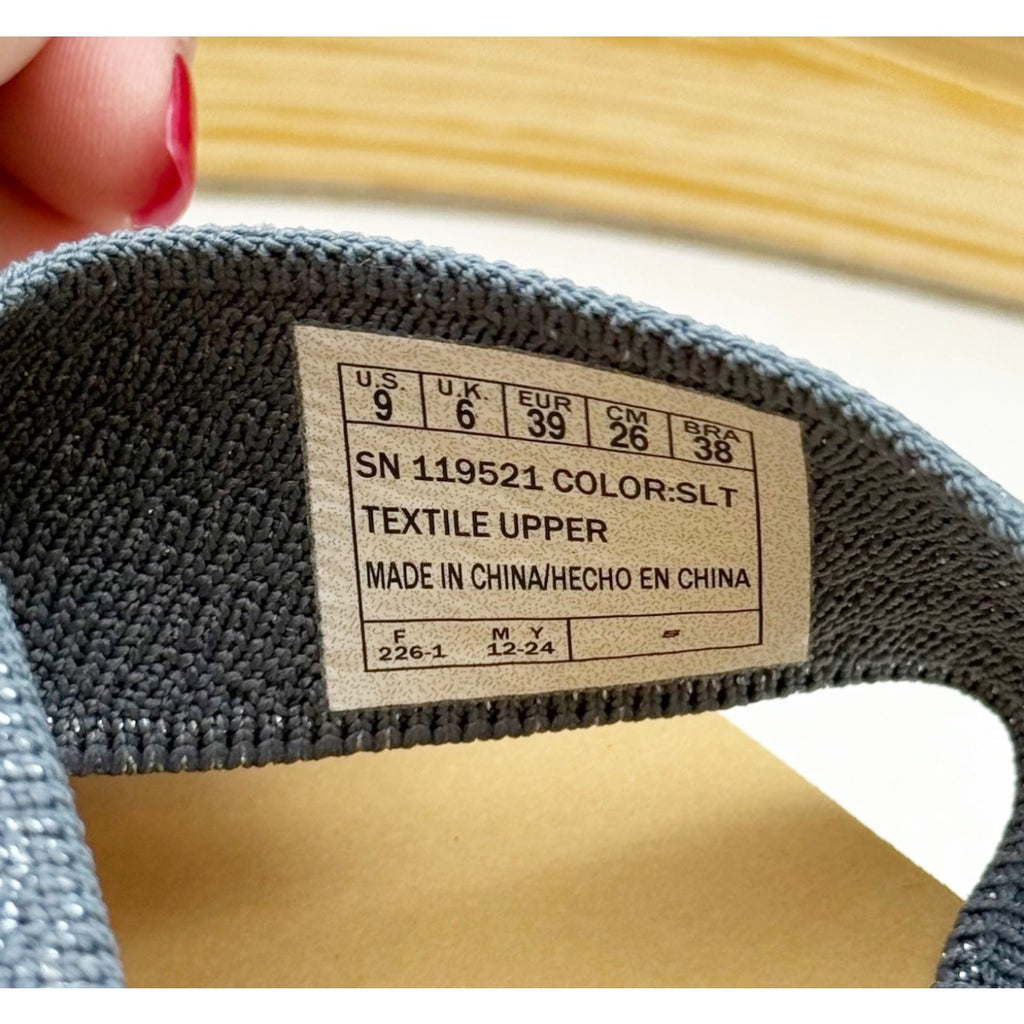 Skechers Women's Summers Mid Wedge Thong Sandals Size 9 EU 39 Slate Blue Tan NIB