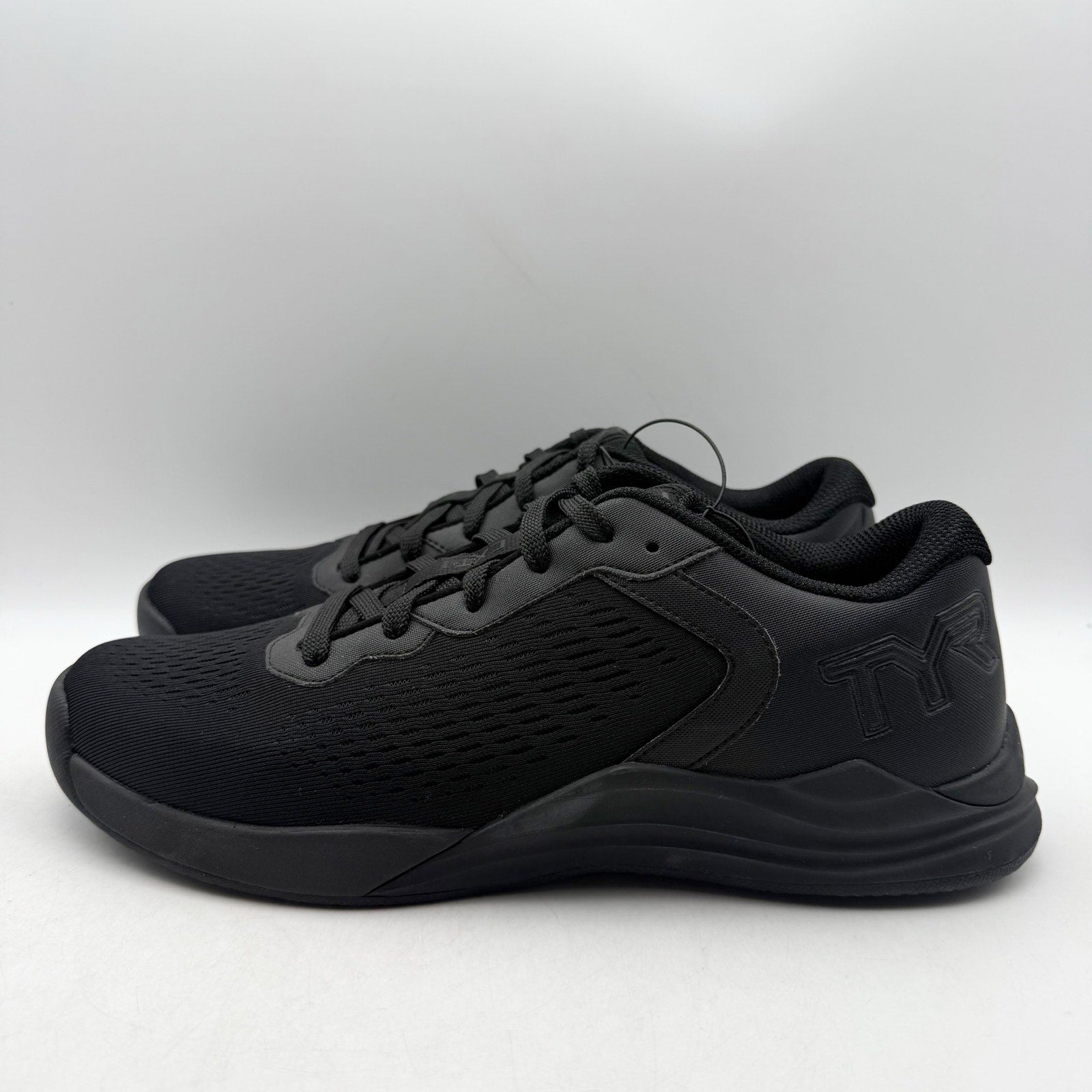 TYR CXT-1 Turf Trainer Sneakers Mens 9 Womens 10.5 Black Athletic Shoes NWOB