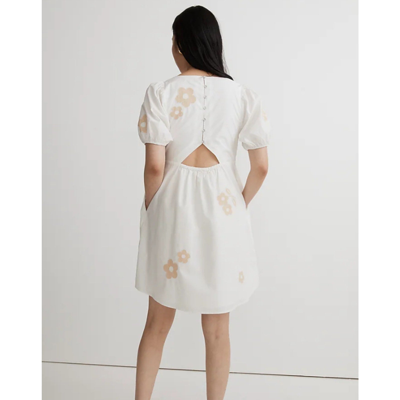 MADEWELL Annamarie Mini Dress Size 0 White Floral Puff Sleeves Cut Out NL107 NWT