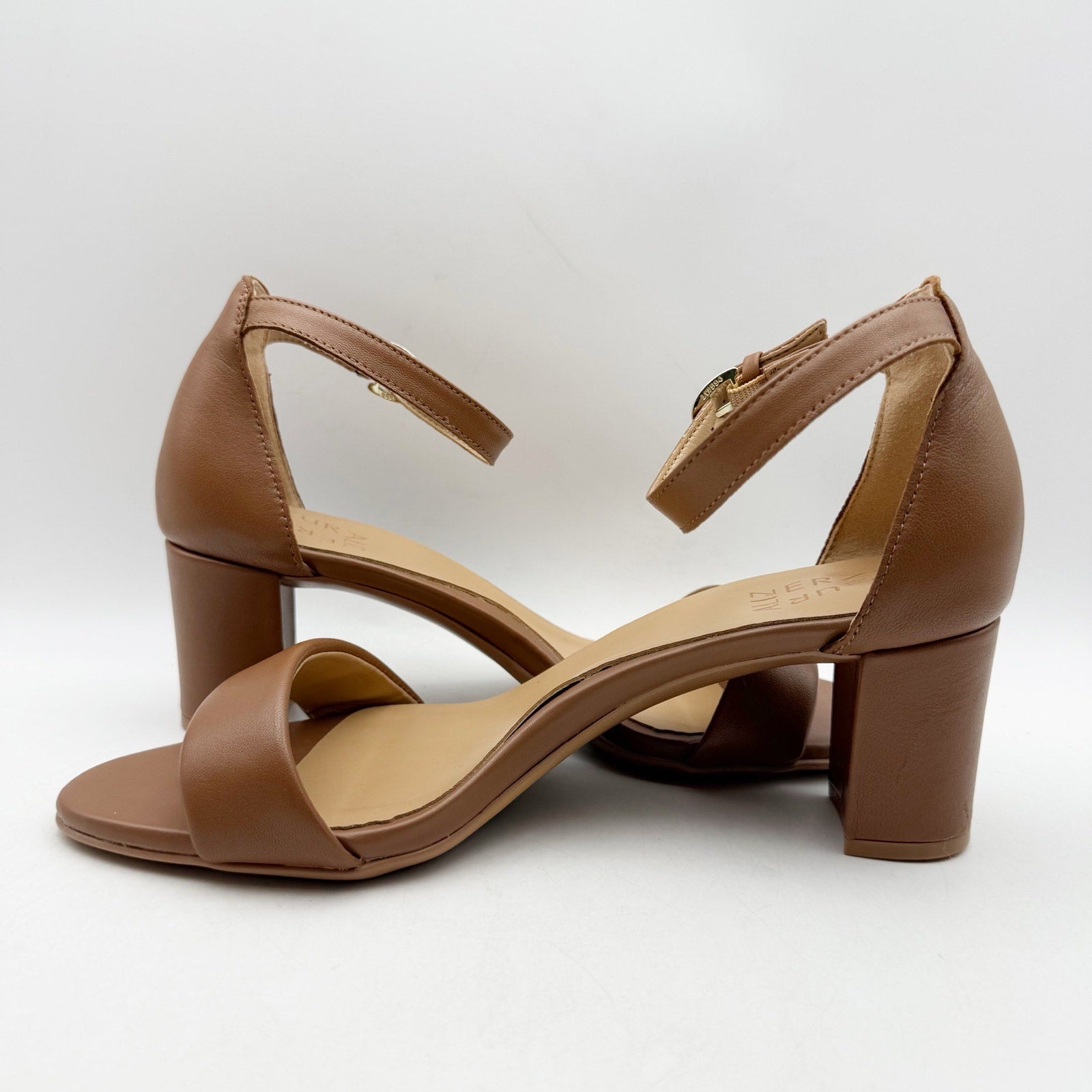 Naturalizer Womens Vera Sandals US 9 Wide Brown Block Heel Ankle Strap NWOB