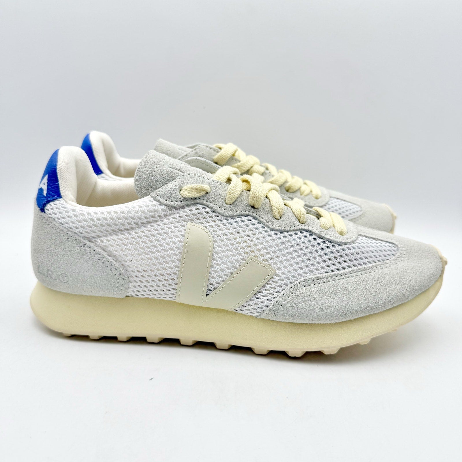 Veja Womens Rio Branco Casual Sneakers US 7 EU 38 Tan Beige Suede NWOB