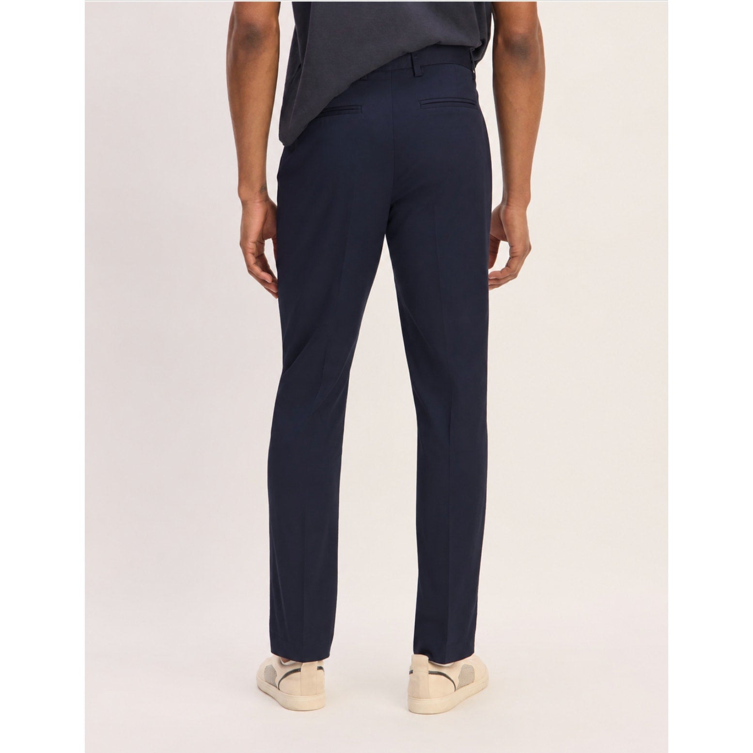 EVERLANE Mens Air Chino Pants 33x32 Navy Blue Stretch Cotton Poplin Slim Fit NWT