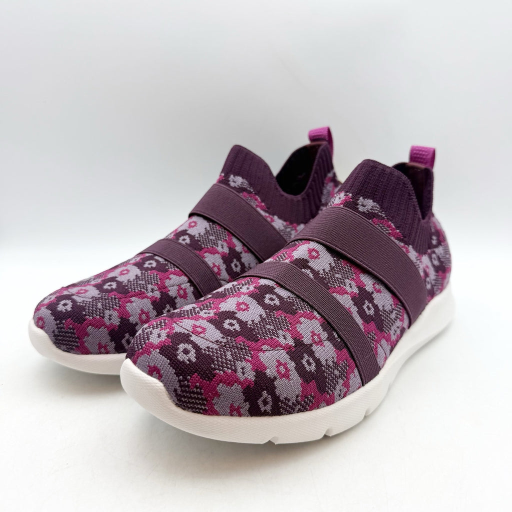 Spenco Womens Karma Stretch Sneakers US 7.5 M EU 38 Fuchsia Floral Purple NIB