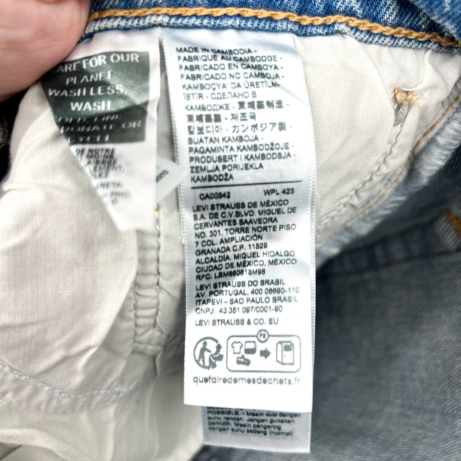LEVI'S Women's Wedgie Straight Jeans 28x28 Calling All Blue 34964-0178 NWT