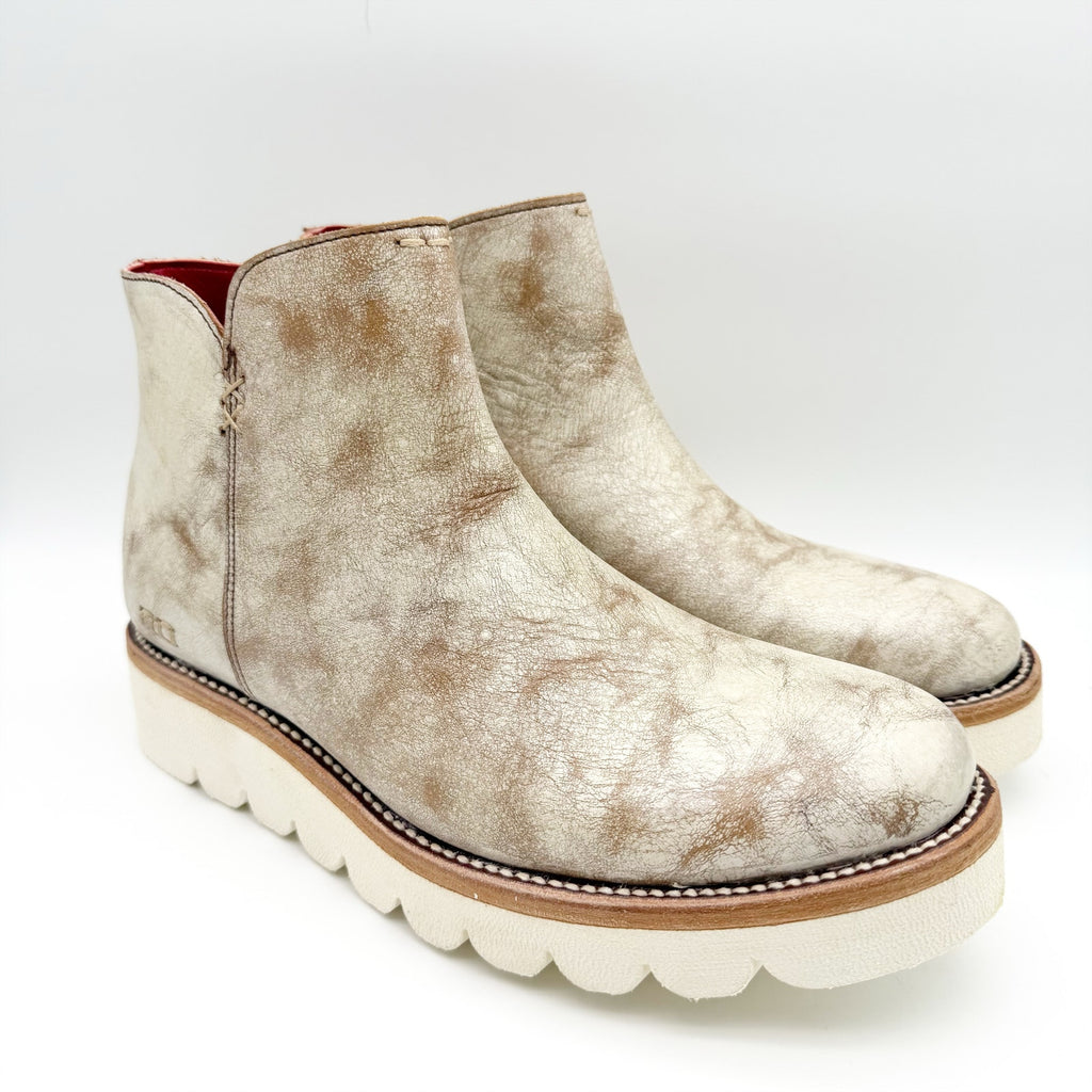 BEDSTU Womens Lydyi Ankle Bootie US 10 White Rustic Side Zipper Leather Boot NIB