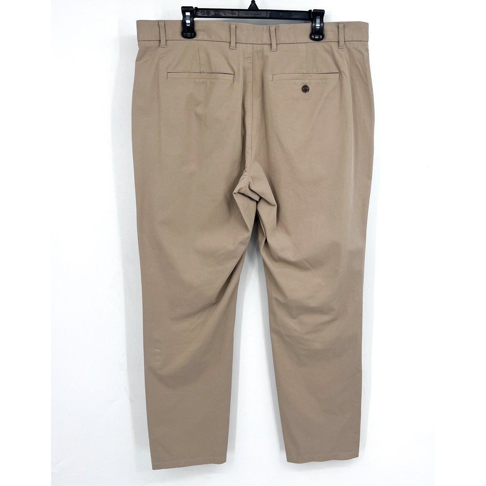 EVERLANE Men's Uniform Performance Chino 36x30 Khaki Tan Athletic Fit Pants NWT