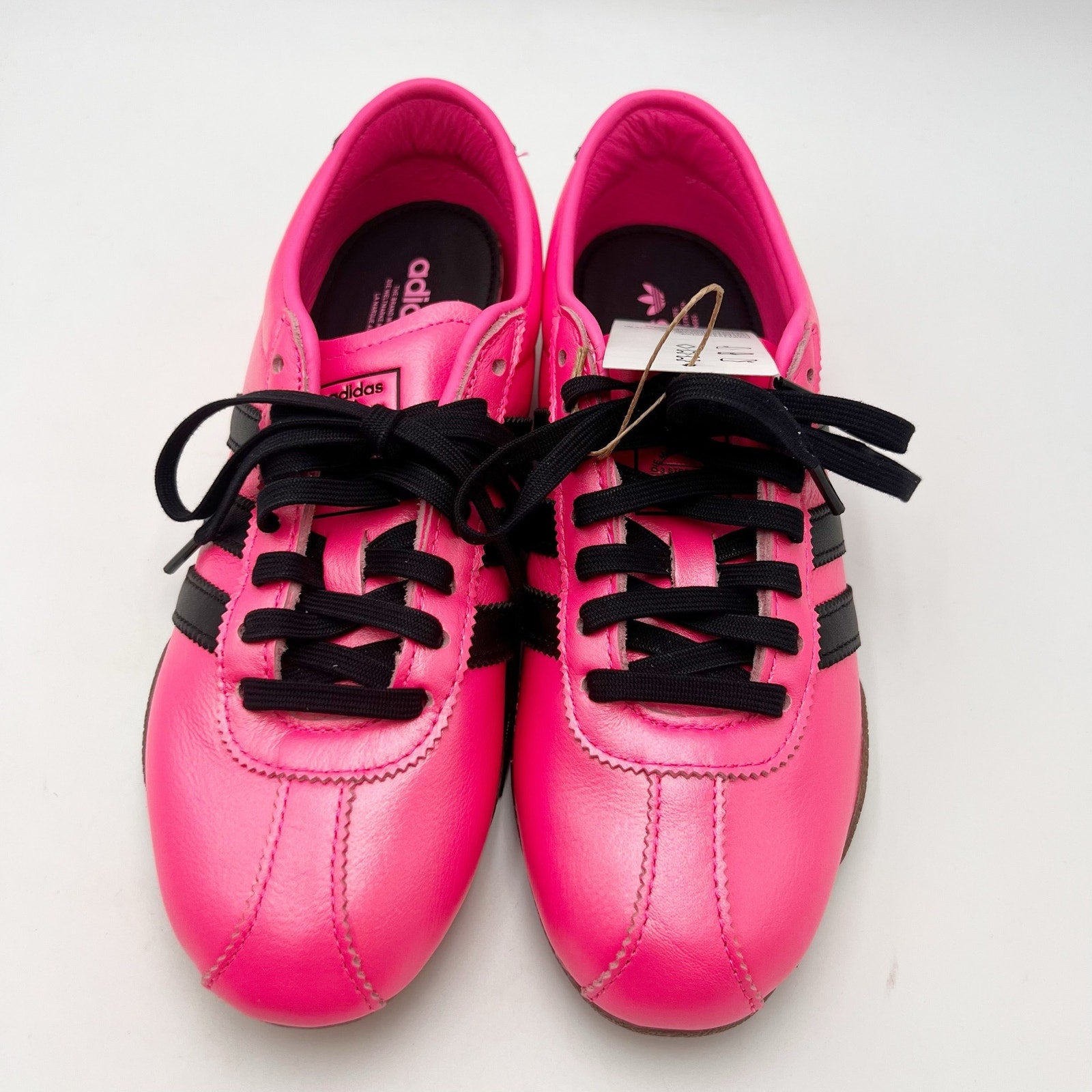 Adidas Womens Tokyo Casual Sneakers Size 6 Pink Black NWOB