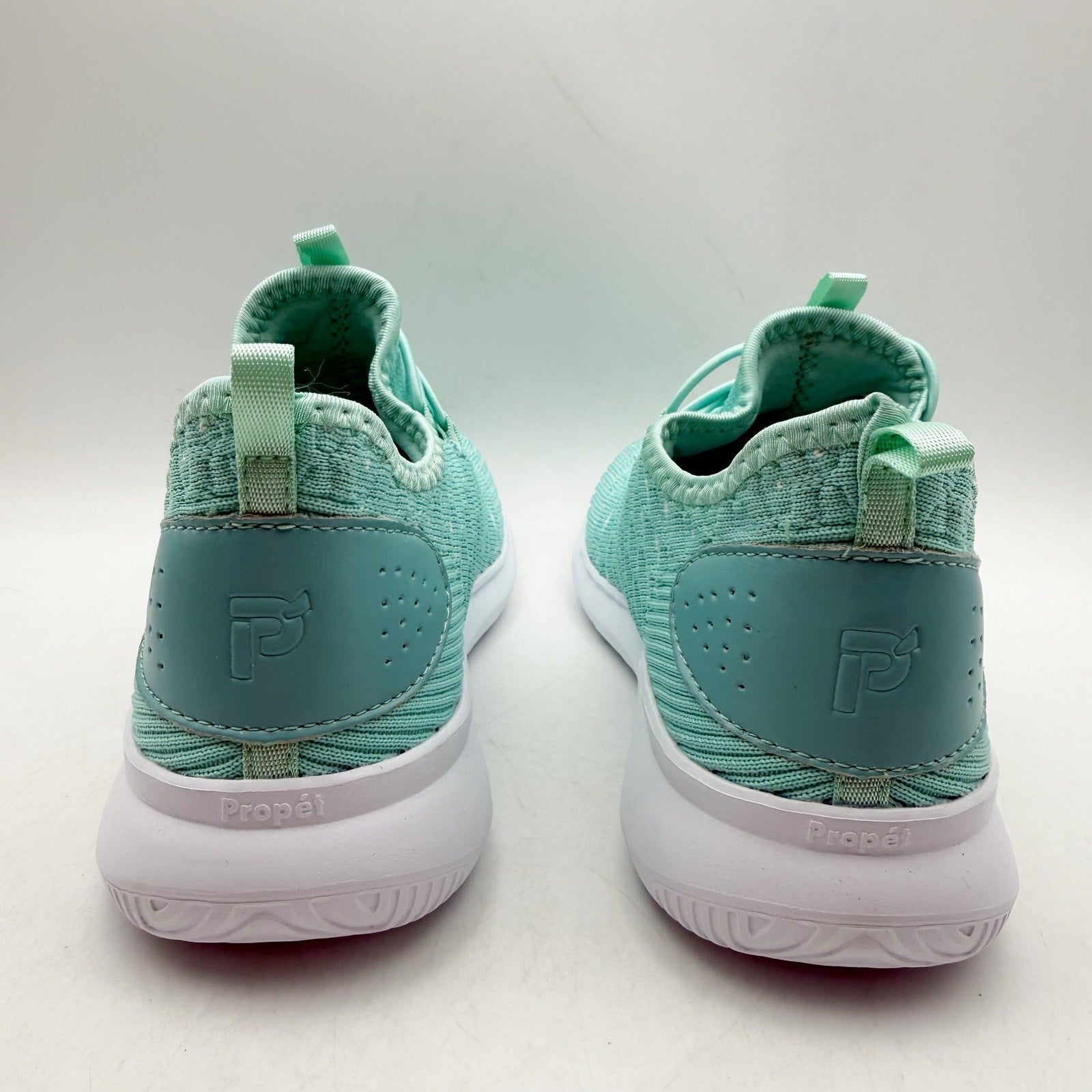 Propet Womens Travelbound Sneakers US 6 M Icy Mint Blue Bungee NIB
