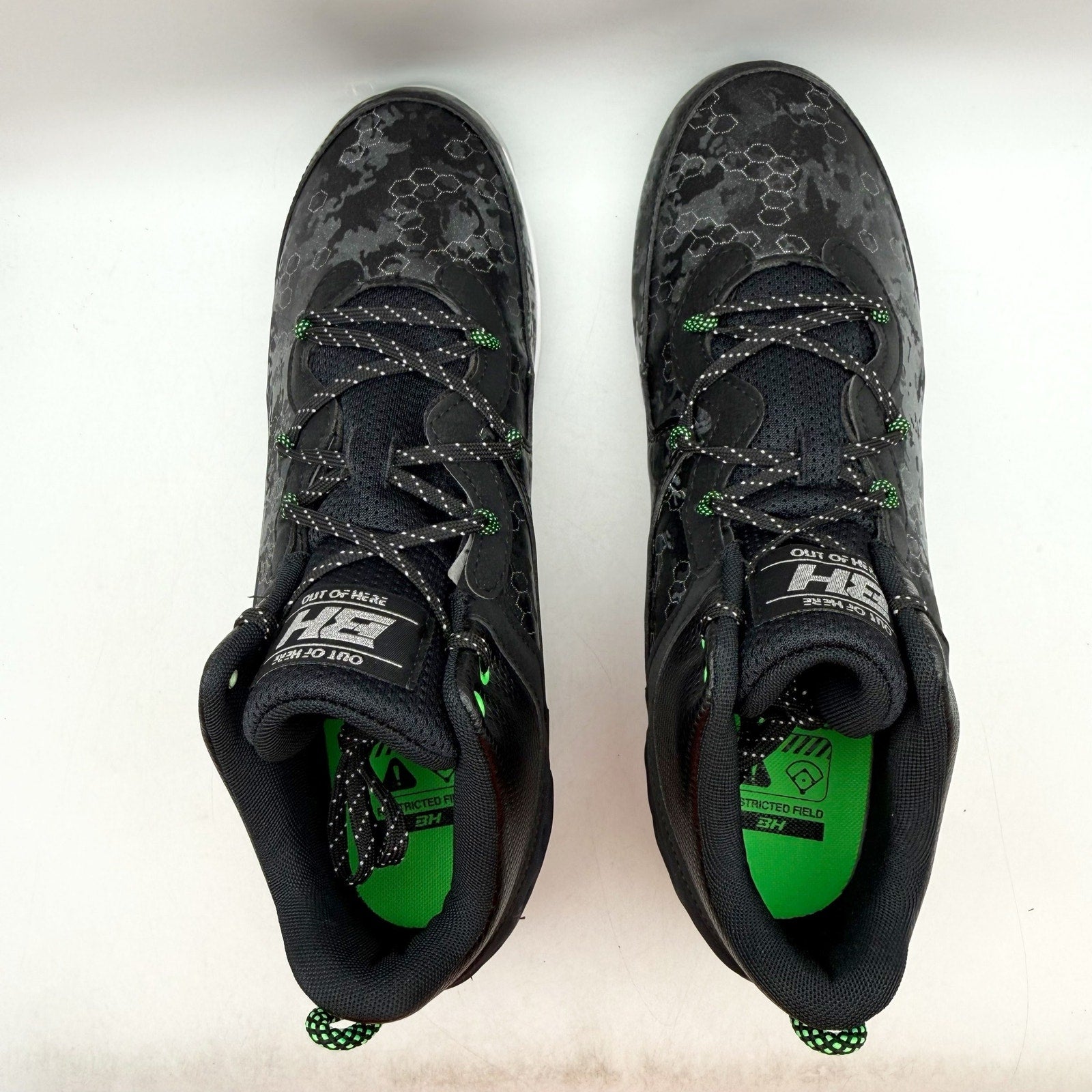 Under Armour Mens Bryce Harper 8 Mid RM Baseball Cleats Size 12 Black Green NWOB