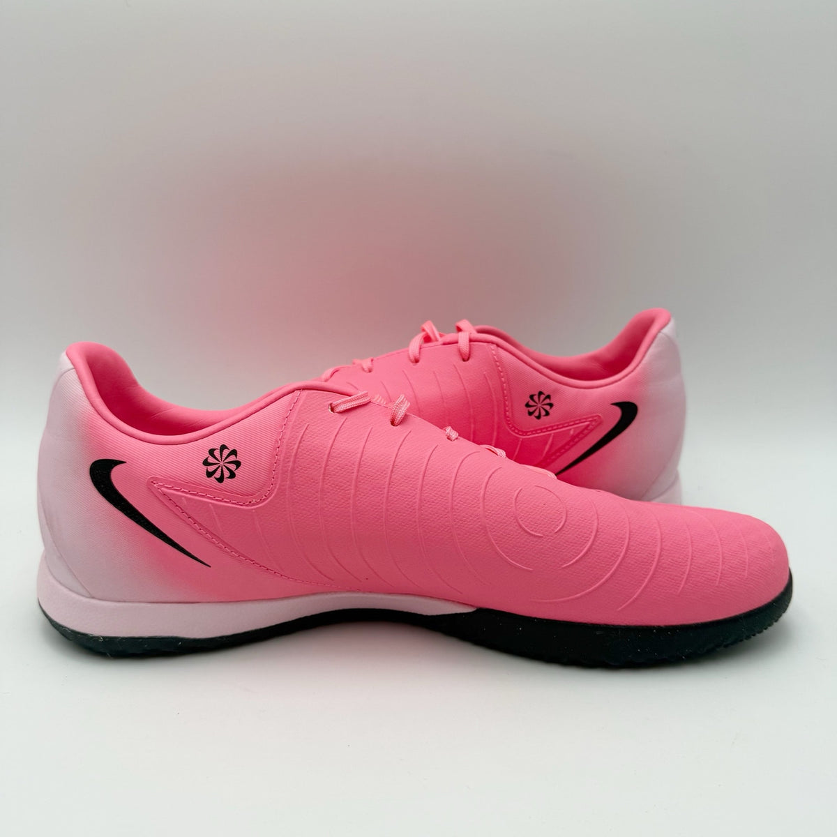Nike Mens Phantom GX II Academy Indoor Court Soccer Shoe US 8.5 Pink FJ2581 NWOB