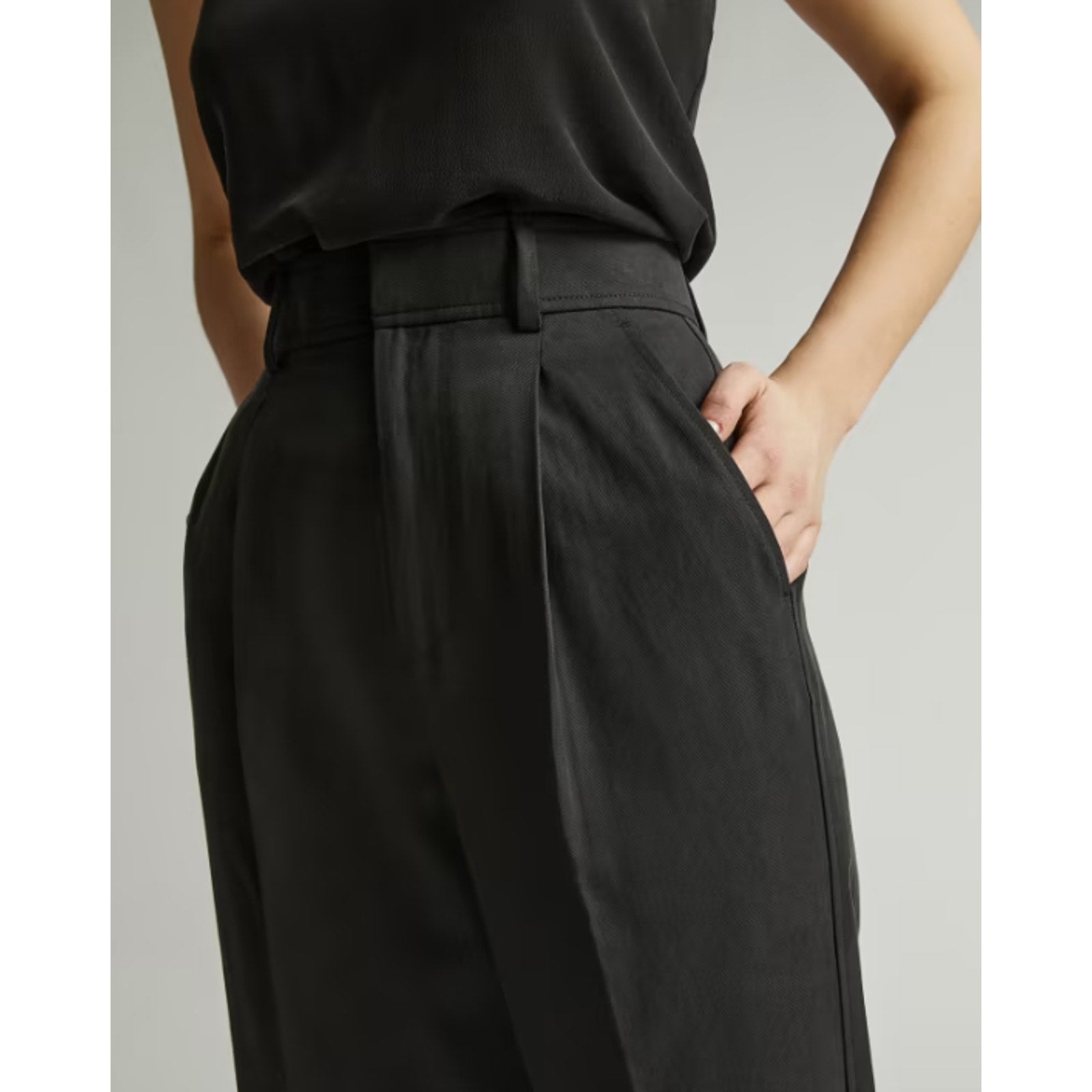 EVERLANE Women's The Way High Draper Tapered Pants Size 2 Black Tencel NWT