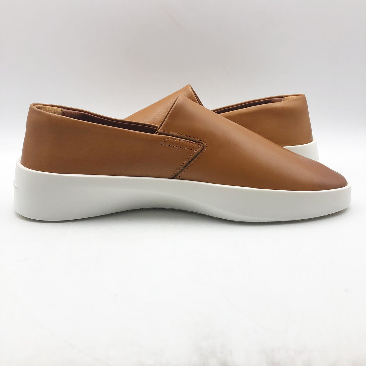 Wolf & Shepherd Cruise Slip On Casual Shoes Men's 5.5 Women's 7 Tan Leather NIB