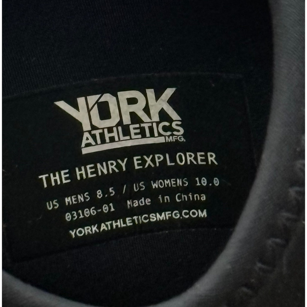 YORK Athletics Mens Via All-Terrain Mid Sneakers Size 8.5 Black Athletic NIB