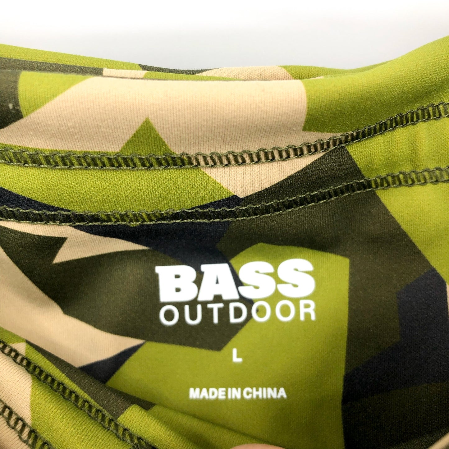 BASS OUTDOOR Women's Rover 7/8 Leggings Green Camo LARGE