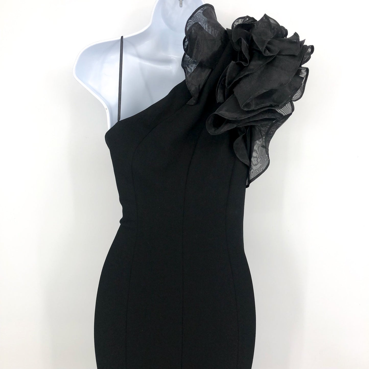 AIDAN MATTOX Women's One-Shoulder Organza Ruffle Gown Size 4 Black NWT