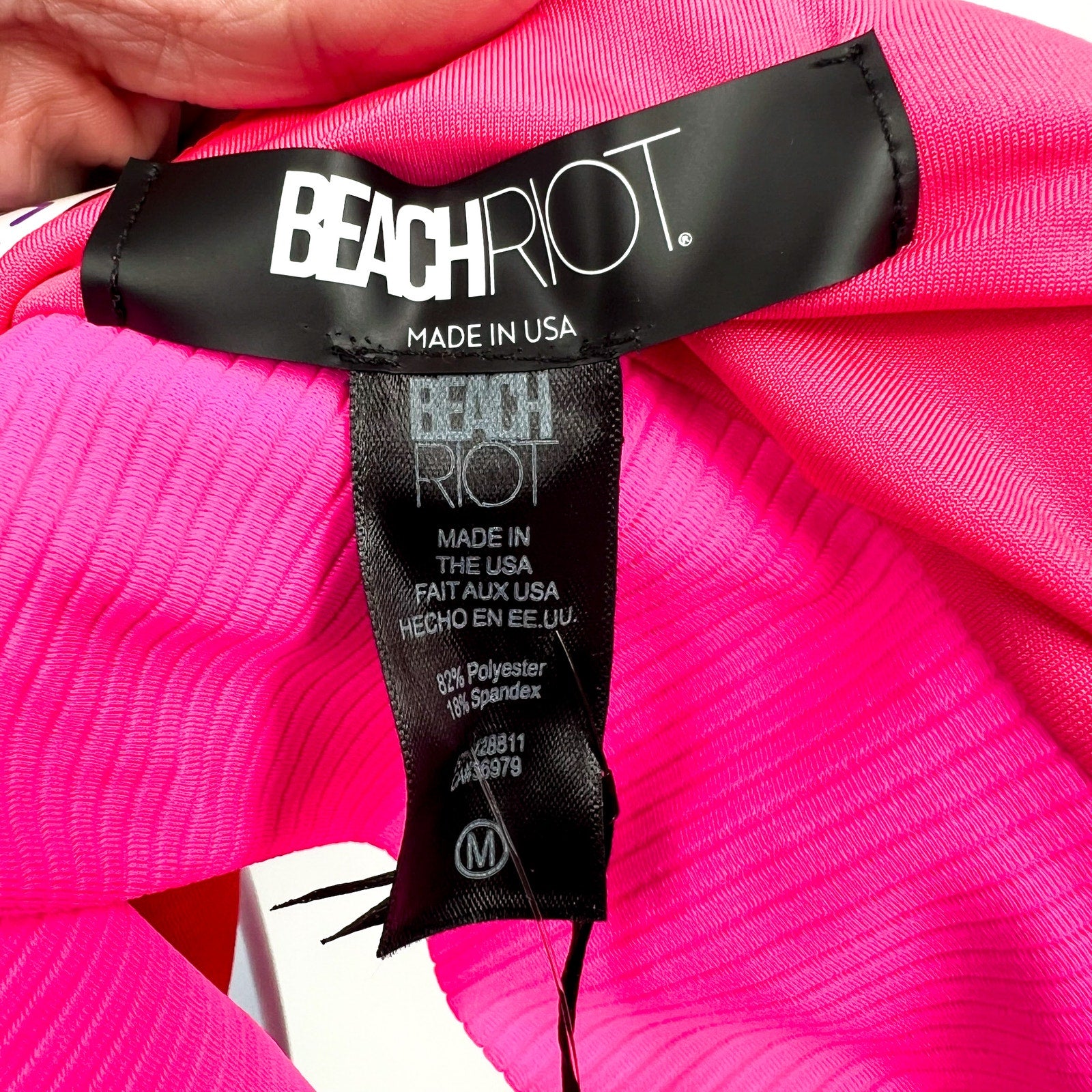 BEACH RIOT Women's Eva Colorblock Bikini Top Medium Fuchsia Red Neon Pink NWT