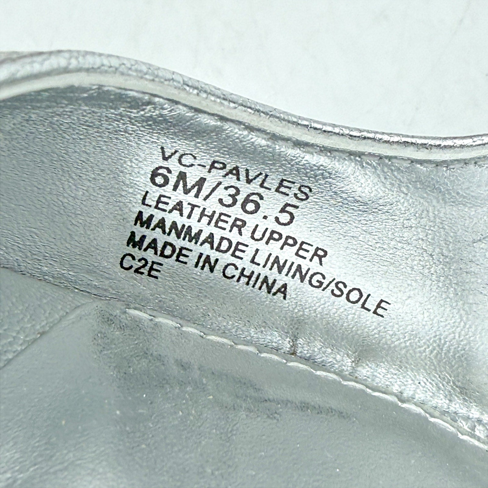 Vince Camuto Womens Pavles Ankle Strap Heeled Sandals Size 6 Silver Leather NIB