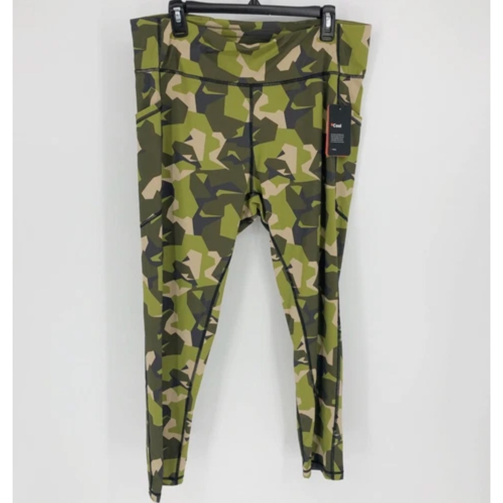 BASS OUTDOOR Womens Rover 7/8 Athletic Leggings Medium Green Camo High Waist NWT