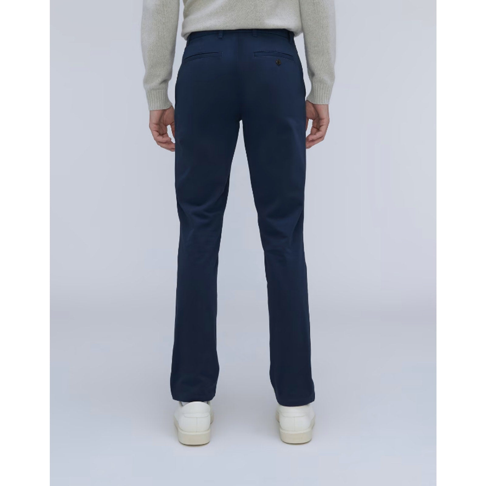 Everlane Mens Uniform Performance Chino Pants 31x30 Navy Blue Straight Leg NWT