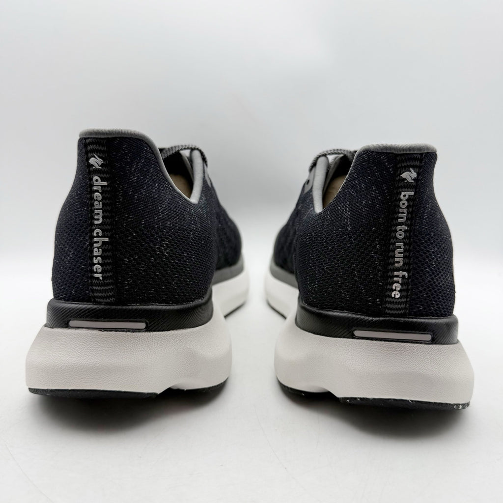 Rabbit Mens Dream Chaser Running Shoes Size 10.5 Black White Athletic NIB