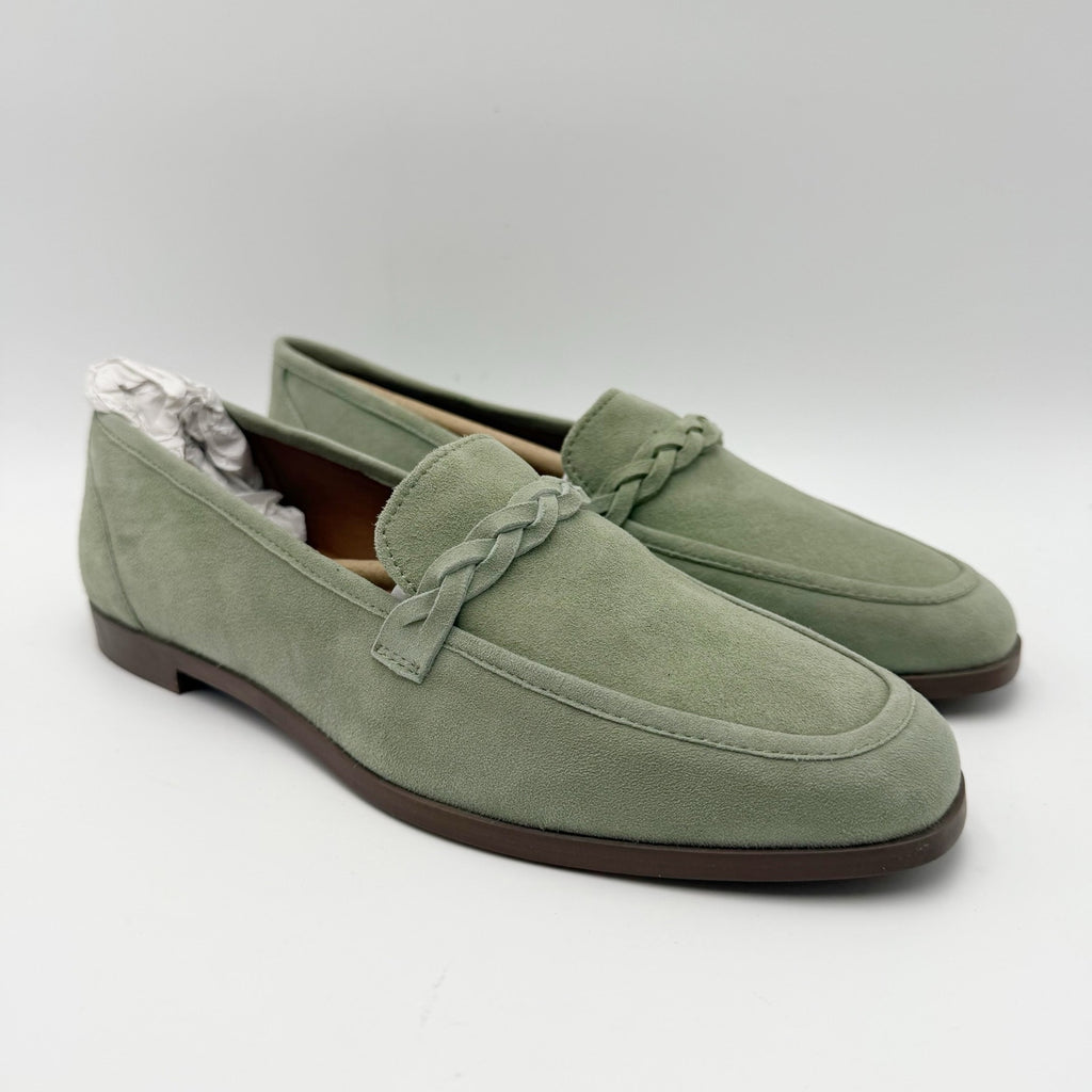 Seychelles Womens Afternoon Stroll Loafers Size 7.5 Sage Green Suede NIB