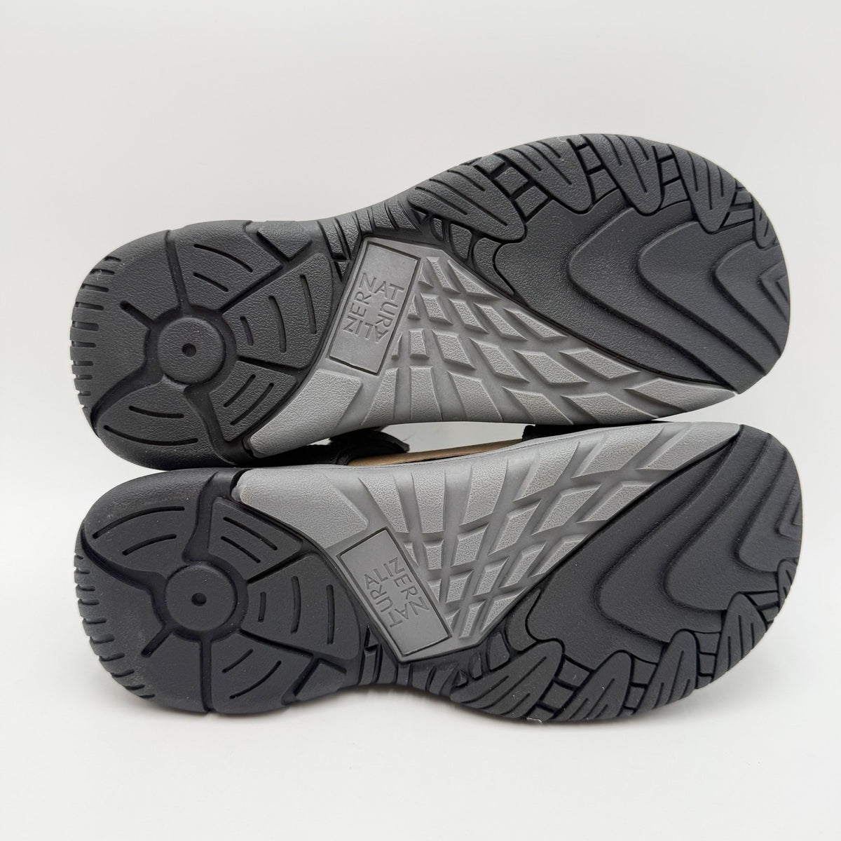 Naturalizer Womens Angeles III Sandals Size 8.5 M EU 38.5 Black Leather NIB