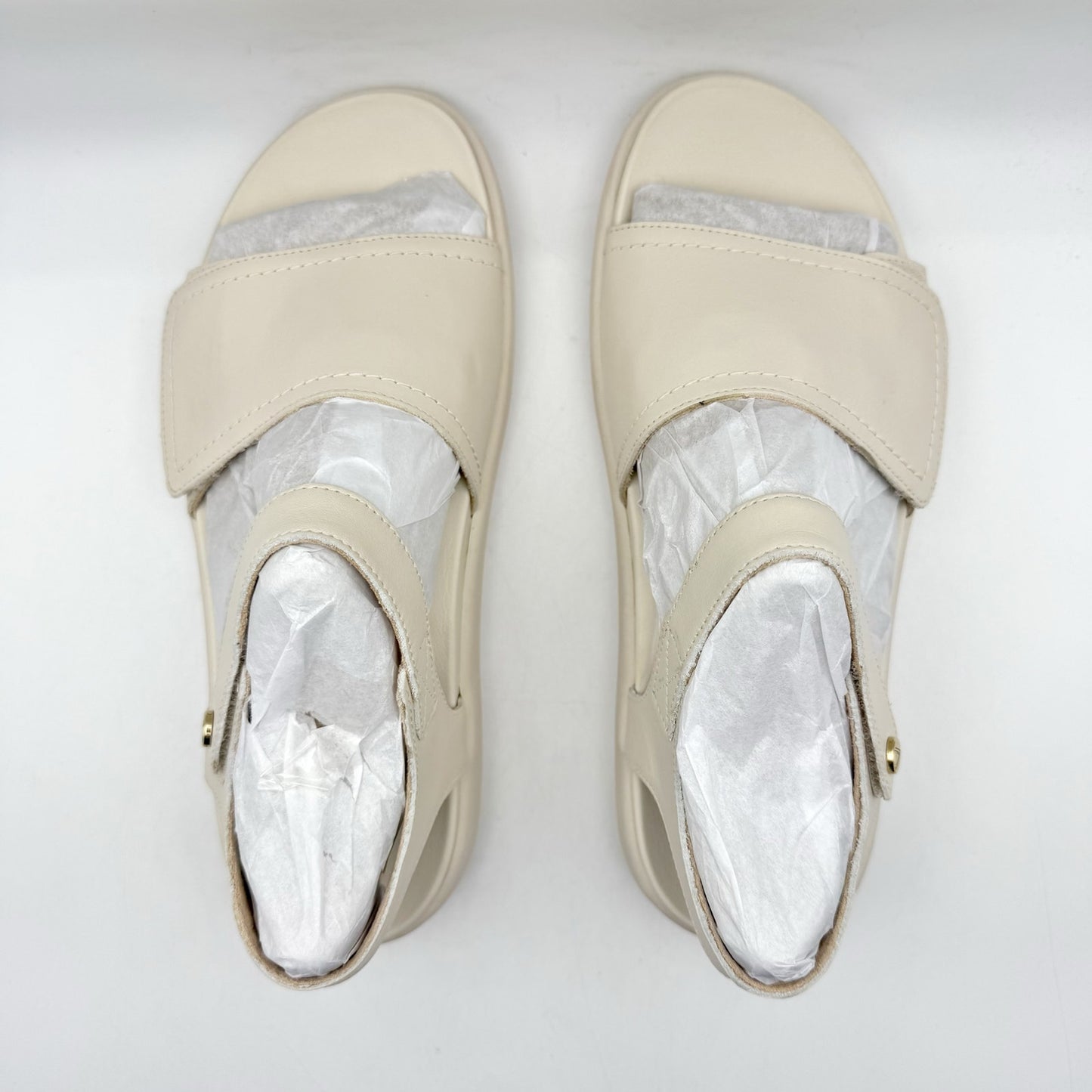 Vionic Womens Awaken Sandals US 8 Wide EU 38.5 White Cream Leather NIB