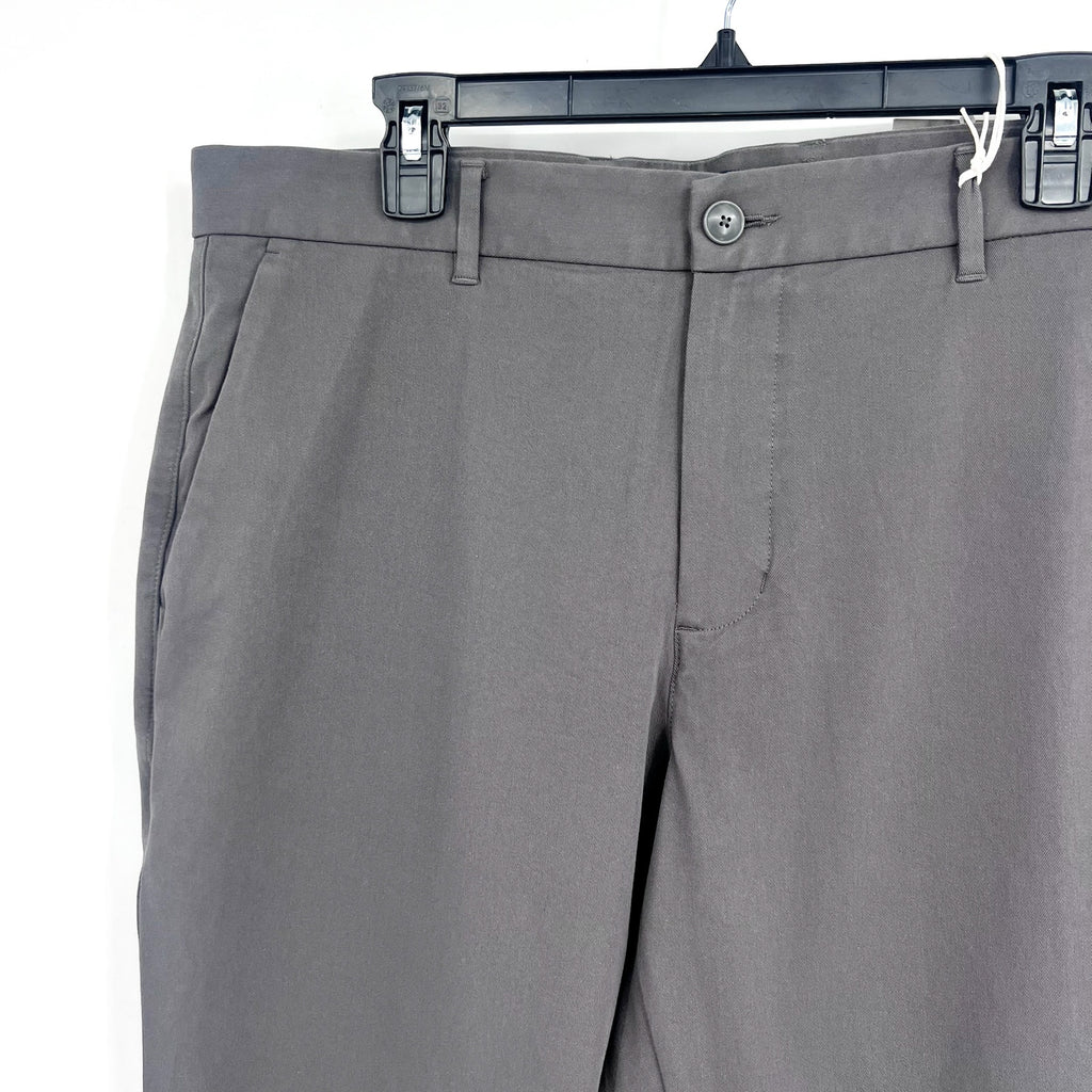 EVERLANE Uniform Mens Performance Chino Pants 33x30 Slate Grey Athletic Fit NWT