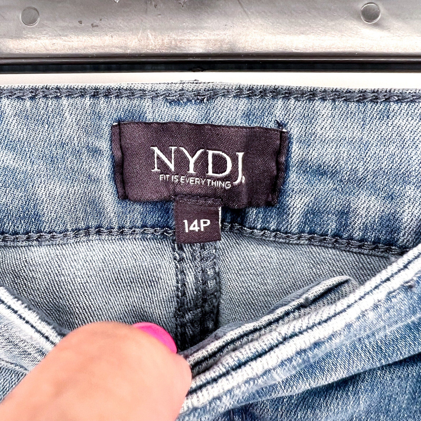 NYDJ Womens Margot Girlfriend Jeans Size 14 PETITE Kingston Blue NWT