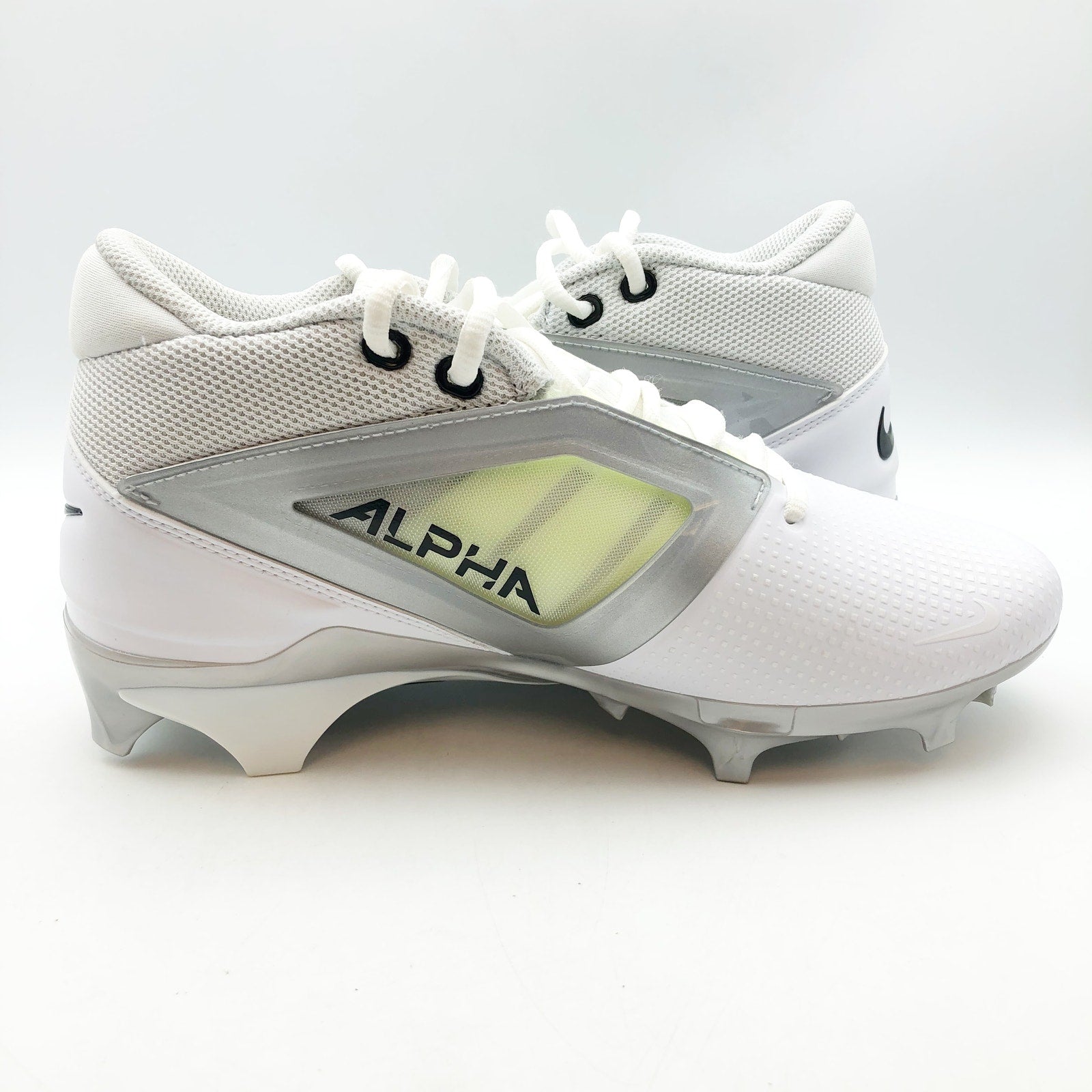 Nike Mens Alpha Menace 4 Pro Molded Football Cleats Size 9 White Black NWOB