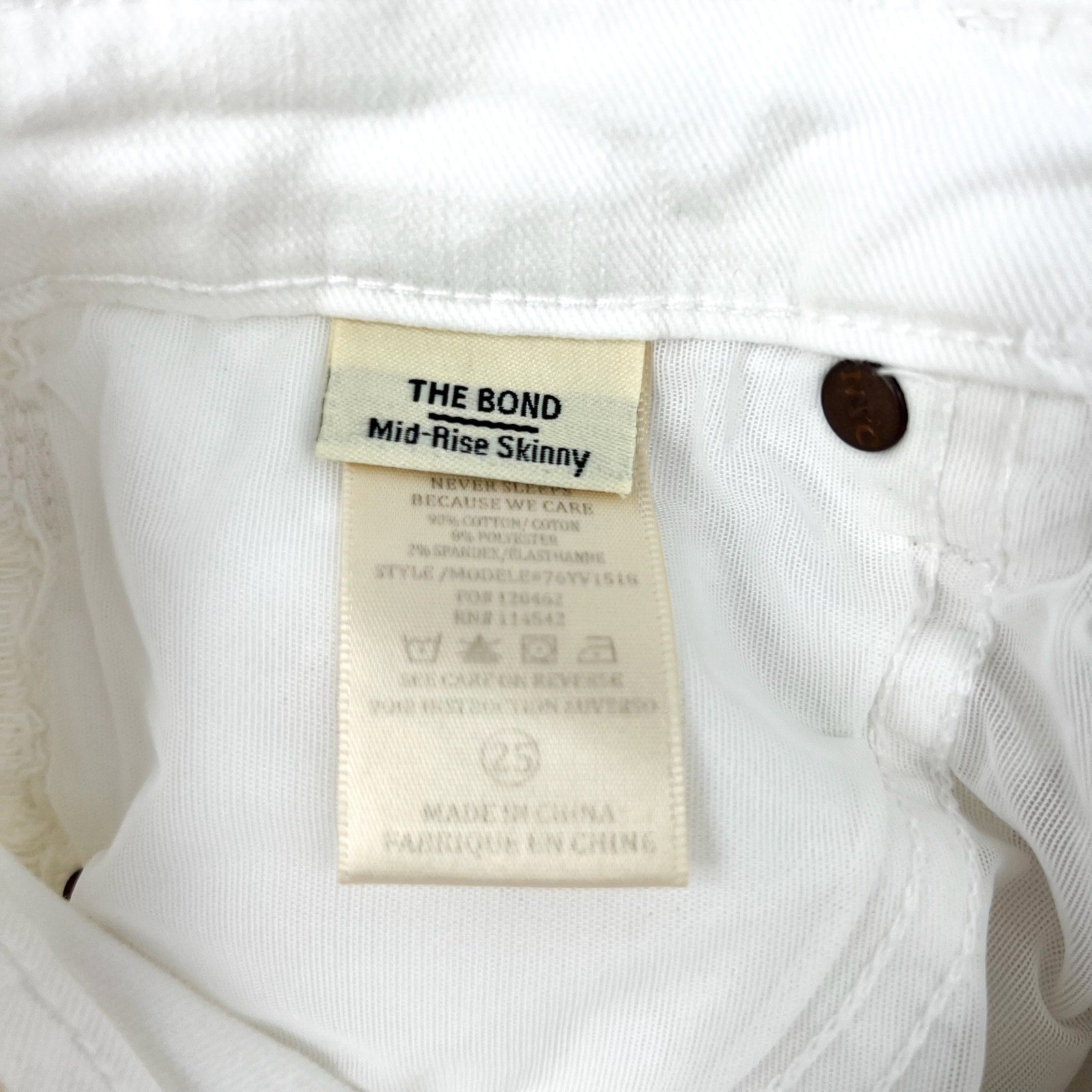 BLANKNYC Womens Bond Skinny Jeans Size 25 US 0 White Stretch Mid Rise NWOT