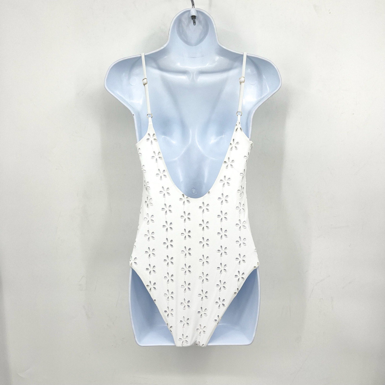BEACH RIOT Reese Eyelet One Piece Swimsuit Small White Magnolia V-Neck NWT