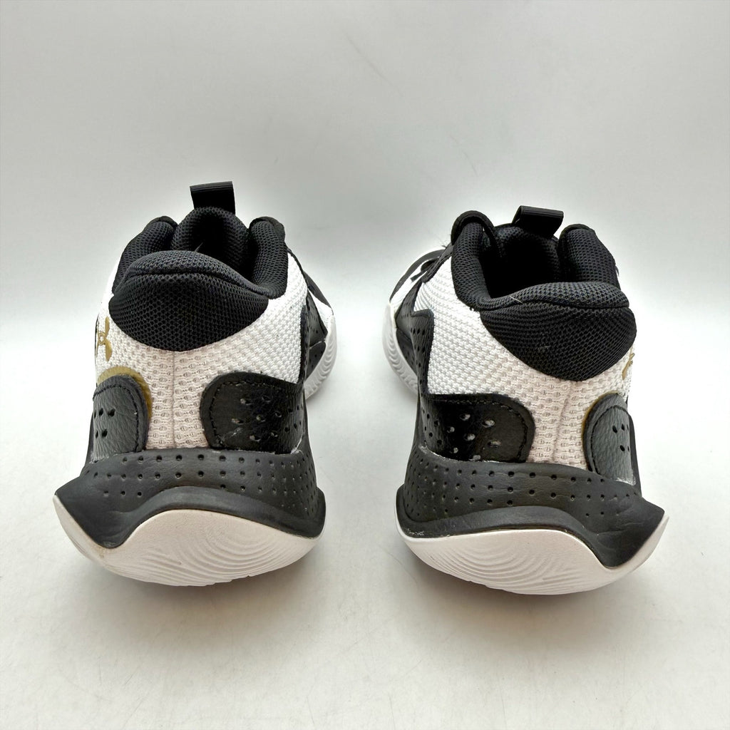 Under Armour Boys GS Jet '23 Basketball Sneakers US 5 YOUTH Black Gold NIB