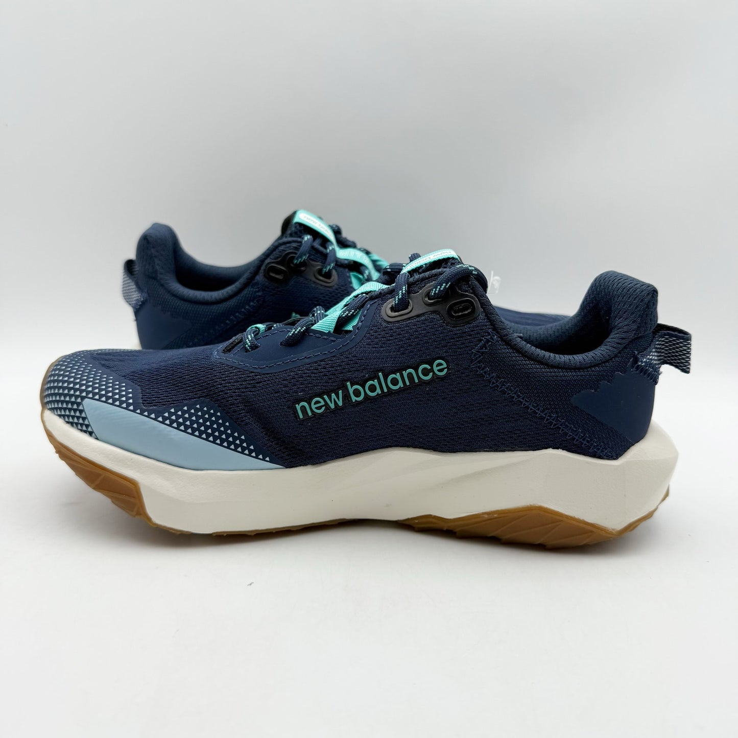 New Balance Womens Dynasoft Nitrel V6 Trail Running Sneakers US 5 XW Blue NWOB