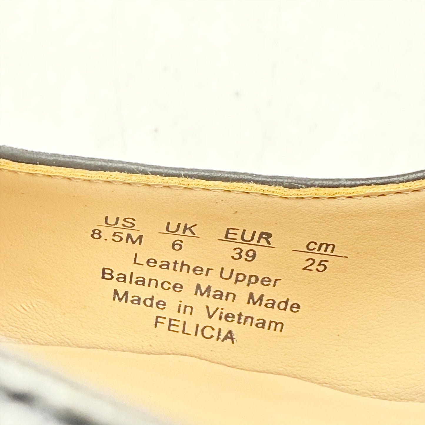 27 EDIT Womens Felicia Slingback Heels US 8.5 M EU 39 Black Leather NIB