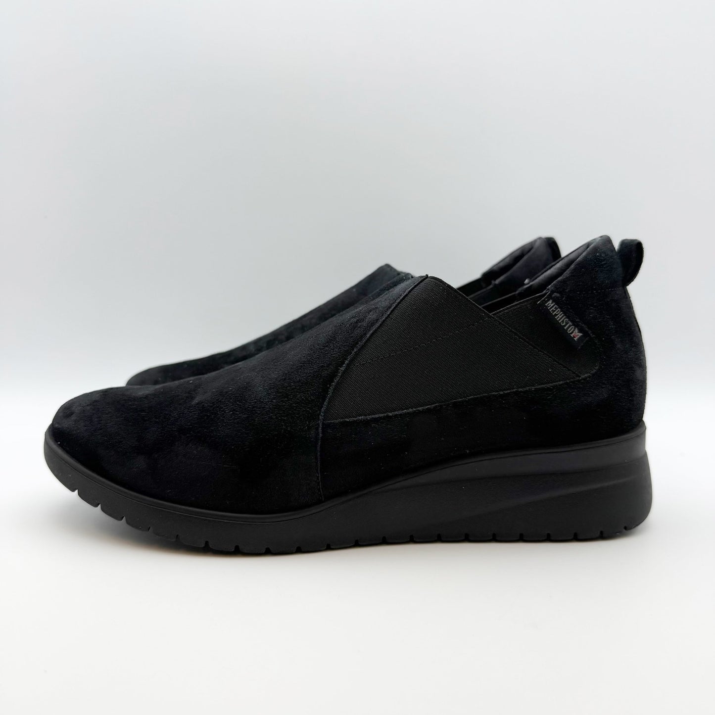 Mephisto Ibelina Women’s Wedge Slip-on Sneaker Size 8.5 Black Suede Leather NIB
