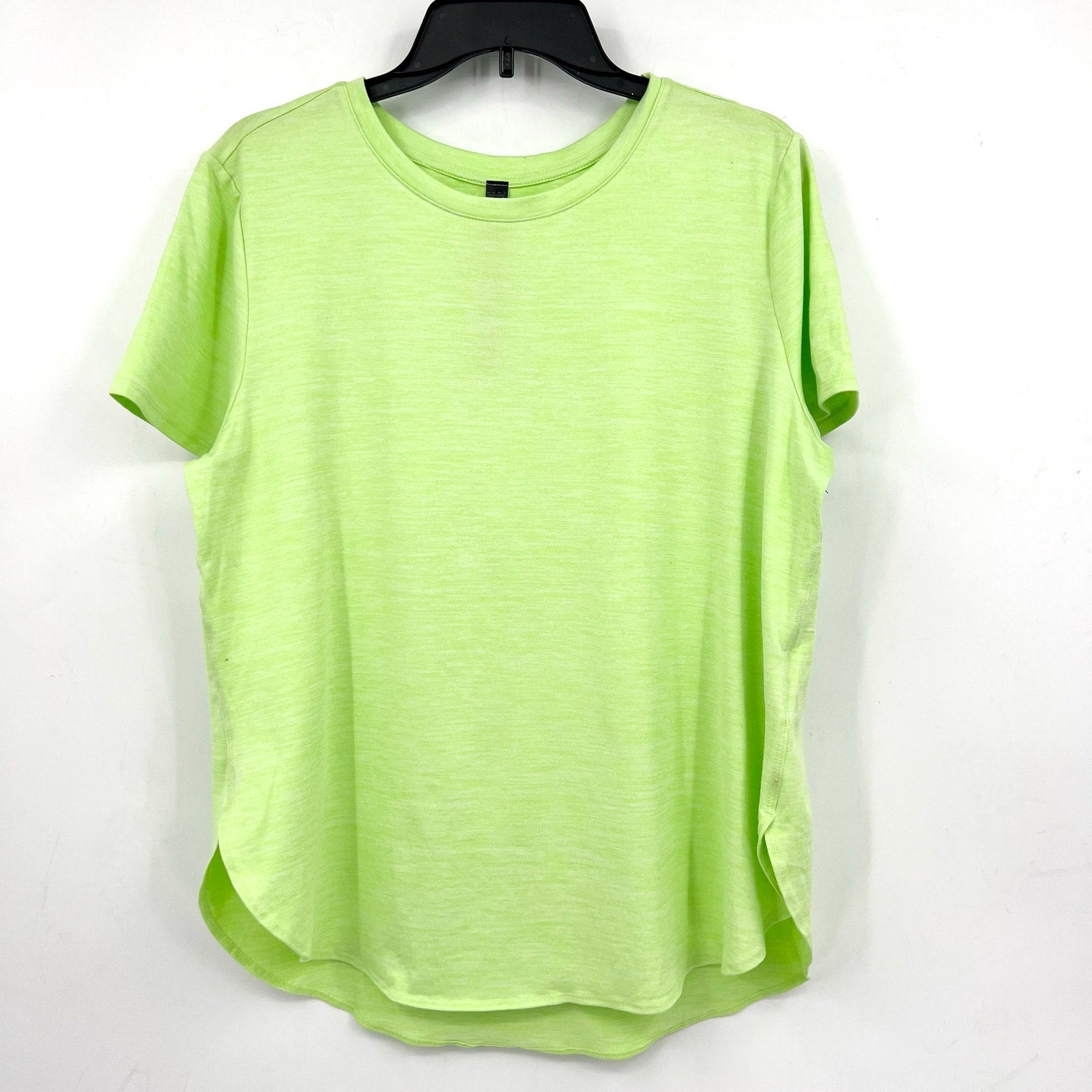 SKECHERS Women's GO DRI Swift Tunic Tee Large Lime Green Short Sleeve NWT