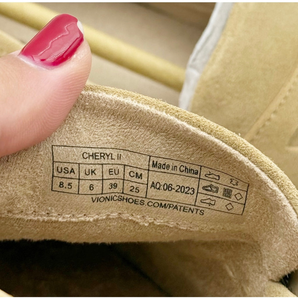Vionic Women's Cheryl ll Loafers Size 8.5 M EU 39 Tan Sand Seude NIB