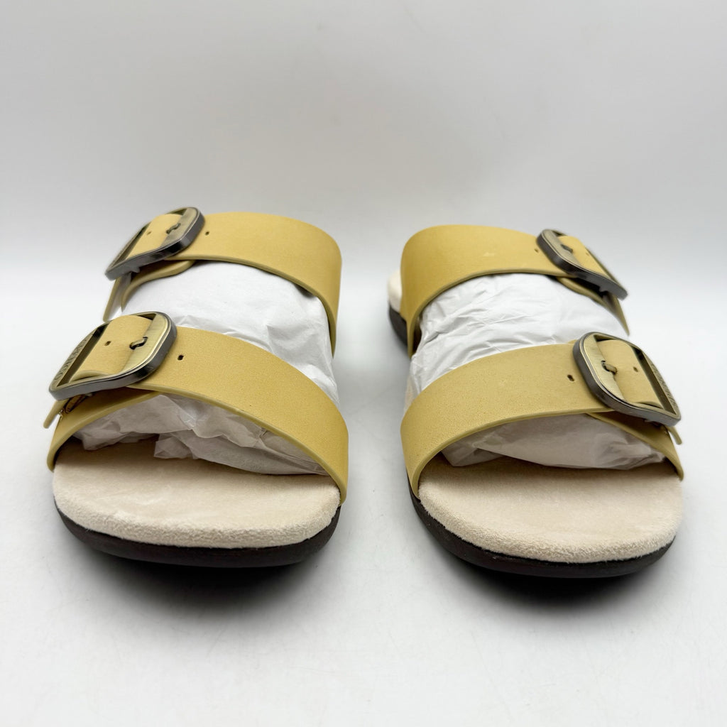 Spenco Womens Vista Slip On Sandals Size 7.5 WIDE Yellow Leather Comfort NIB