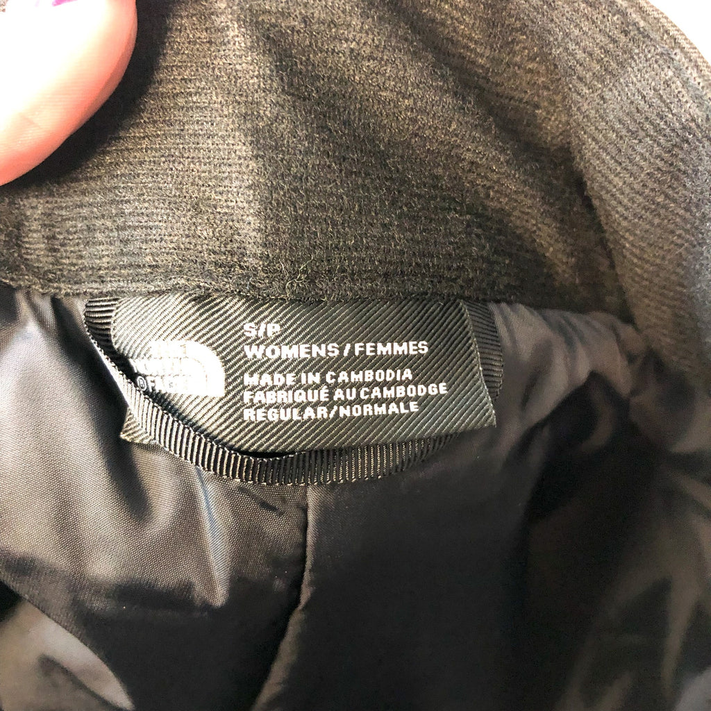 The North Face Women's Sally Insulated Snow Pants Small Black Waterproof NWT