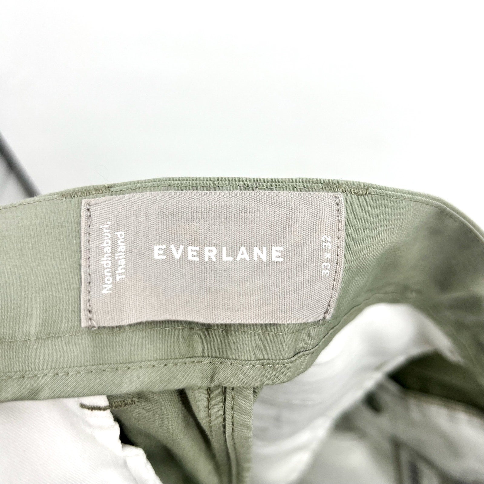 EVERLANE Mens Air Chino Pant 33x32 Sage Green Stretch Cotton Poplin Slim Fit NWT